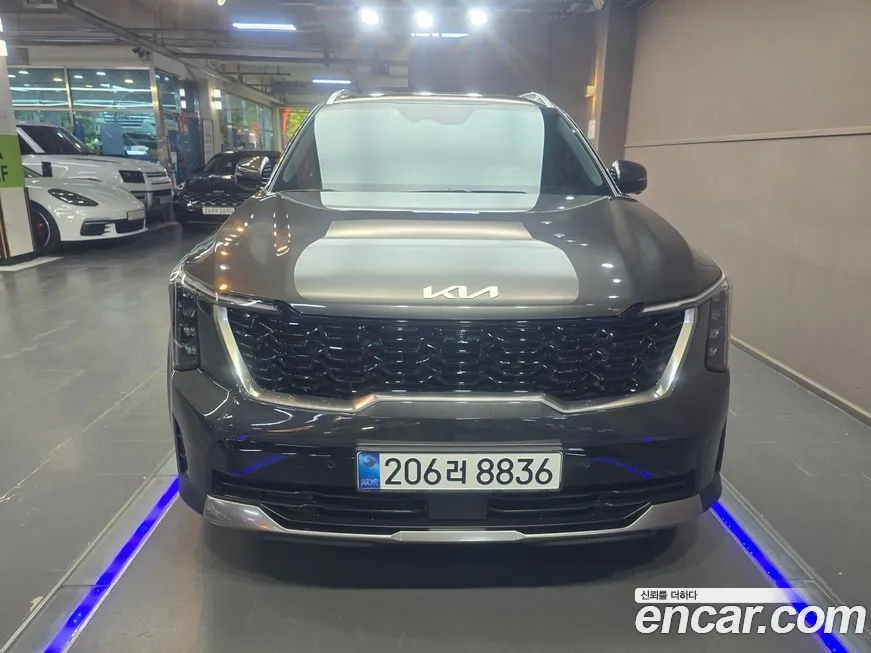 Kia Sorento — фото 5