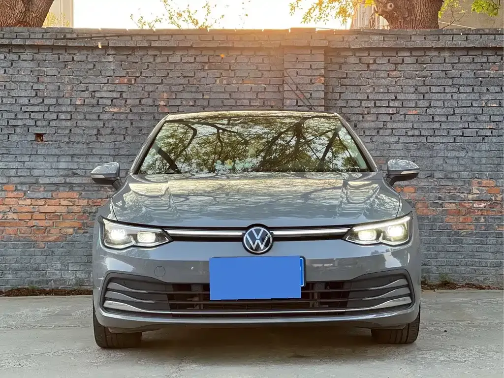 Volkswagen Golf — фото 6