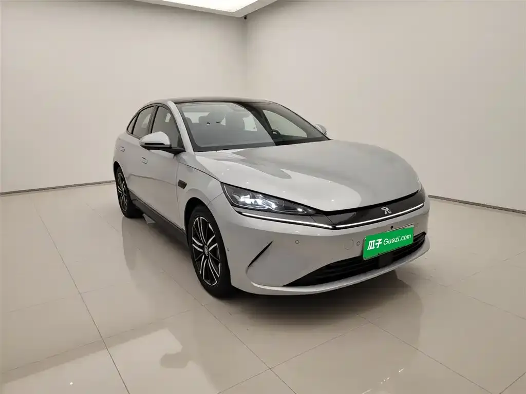 BYD Qin L — фото 4