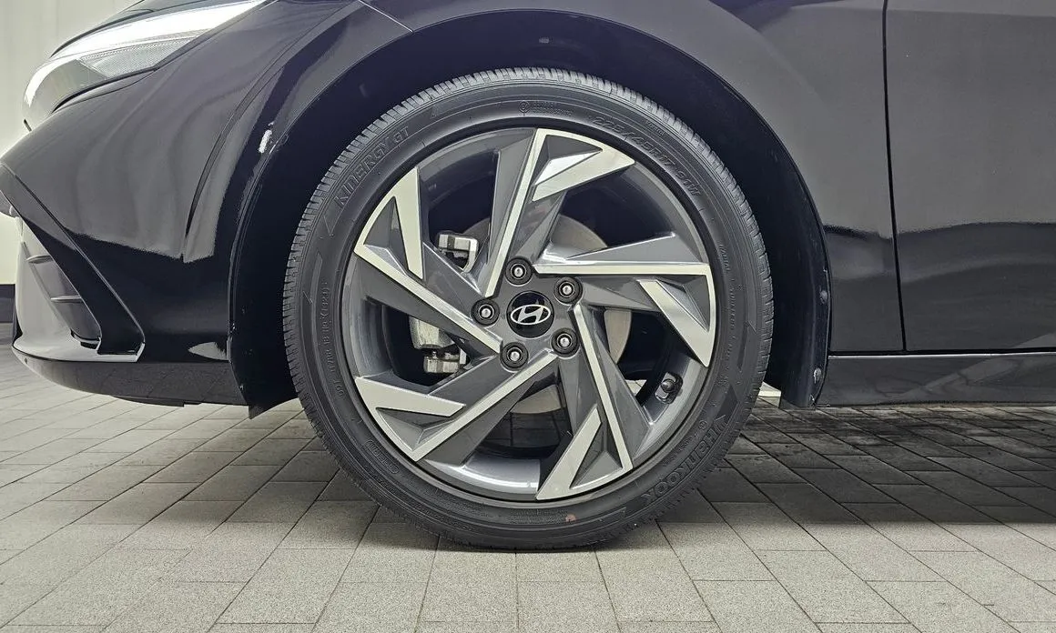 Hyundai AVANTE — фото 7