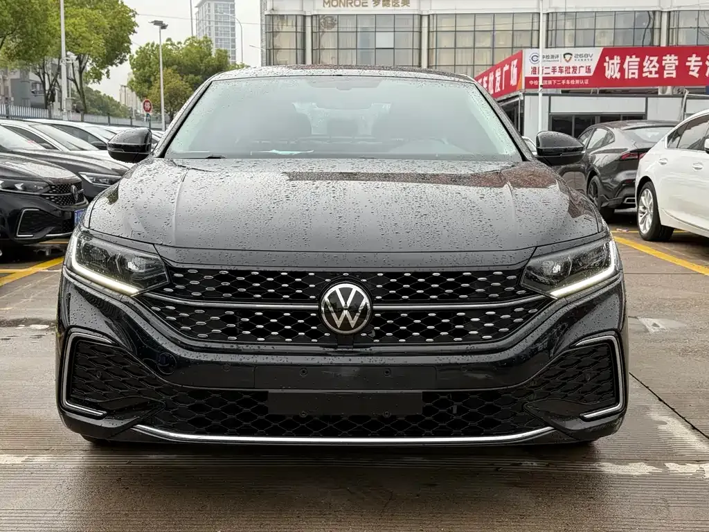 Volkswagen Passat — фото 4