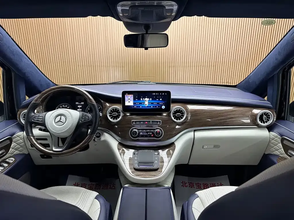Mercedes-Benz Vito — фото 10