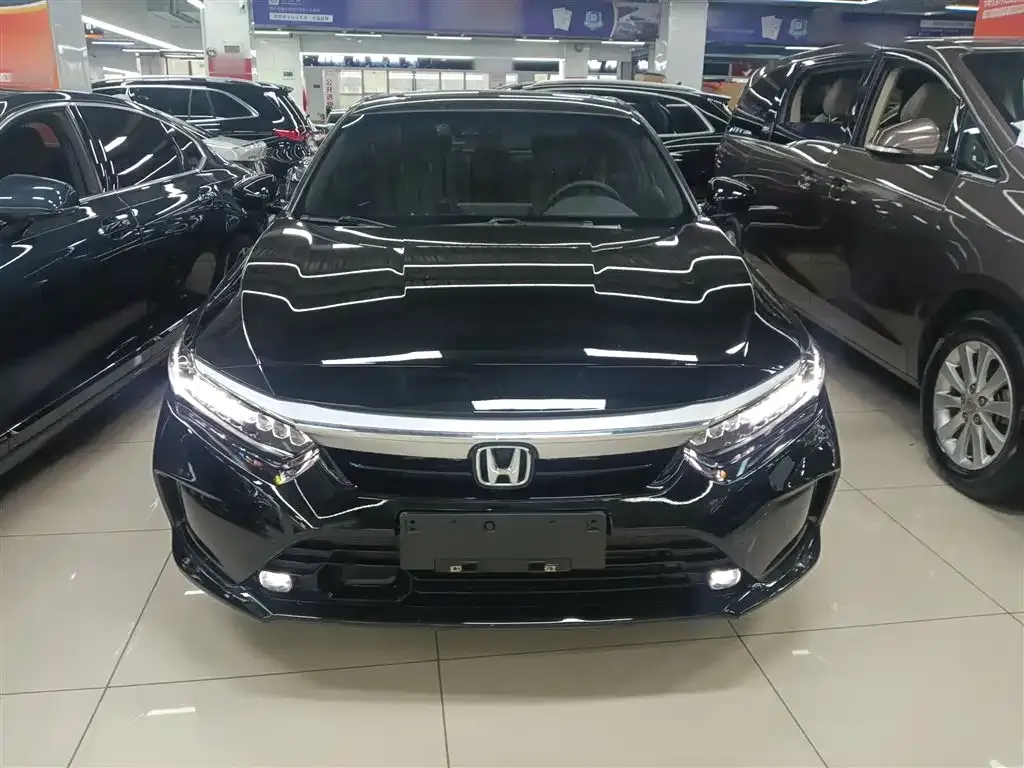 Honda Inspire 2023 из CN, фото 2
