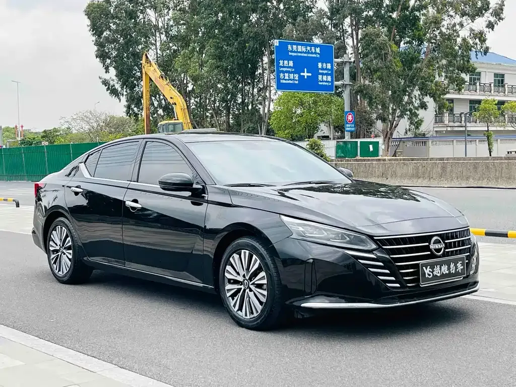 Nissan Teana — фото 10