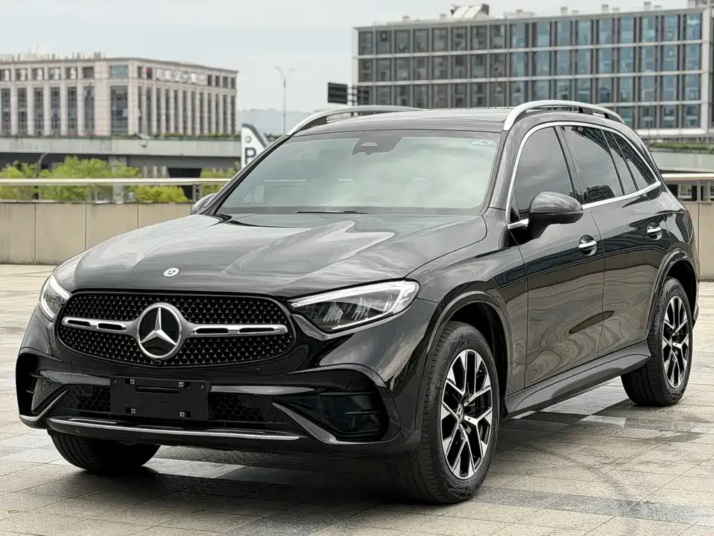 Mercedes-Benz GLC — фото 1
