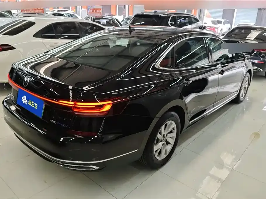 Volkswagen 帕萨特插电混动 — фото 6