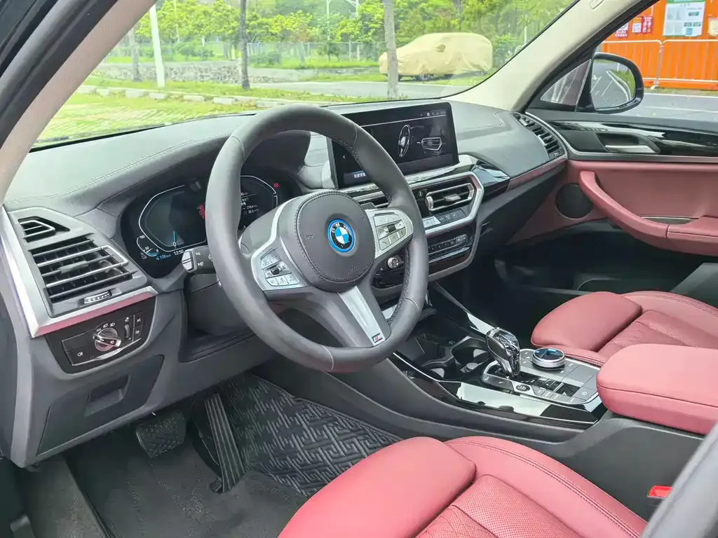 BMW iX3 2023 из CN, фото 10