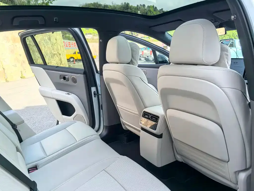 Li Auto i6 2026 из CN, фото 4