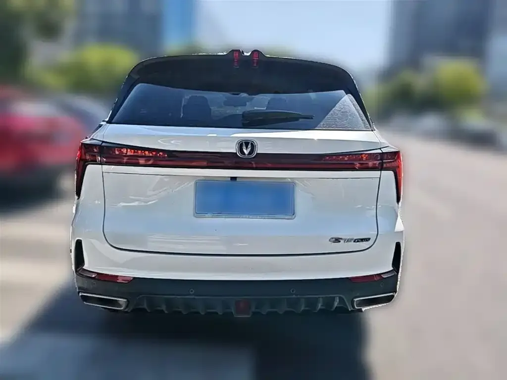 Changan CS75PLUS 2023 из CN, фото 2