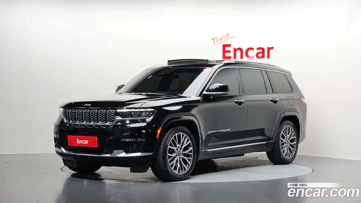 Jeep Cherokee — фото 1