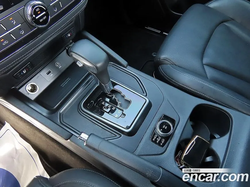 KG Mobility (Ssangyong) Rexton — фото 4