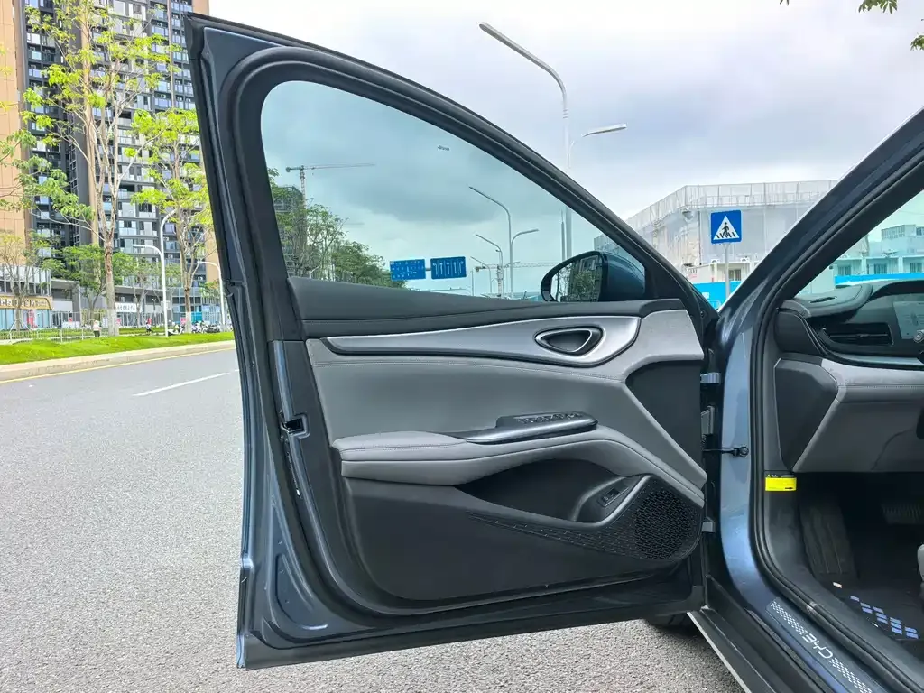 BYD Seal 07 DM-i 2024 из CN, фото 8