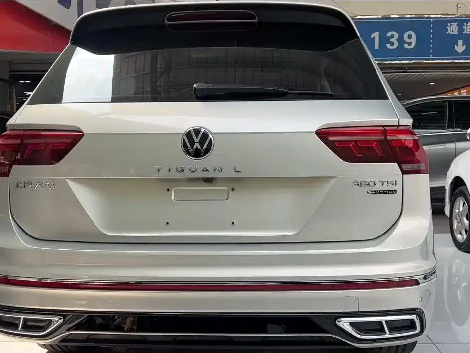 Volkswagen Tiguan L — фото 2