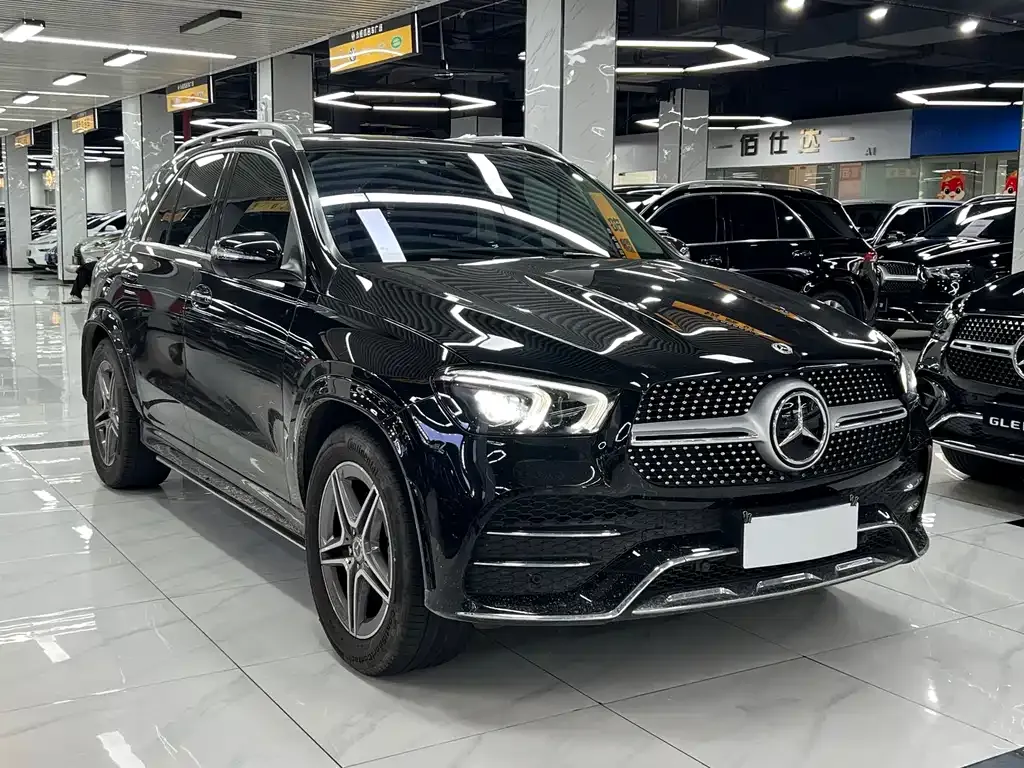 Mercedes-Benz GLE — фото 6