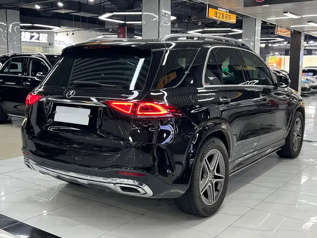 Mercedes-Benz GLE — фото 9