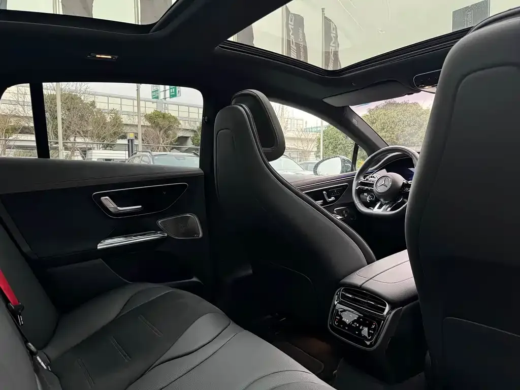 Mercedes-Benz EQE AMG 2024 из CN, фото 9