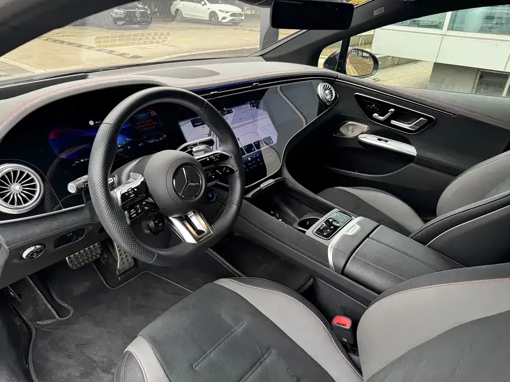 Mercedes-Benz EQE AMG 2024 из CN, фото 3