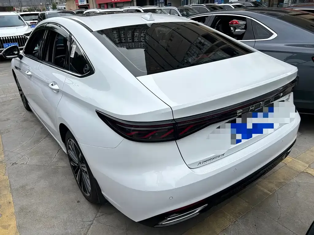 Chery Arrizo 8 PRO — фото 4
