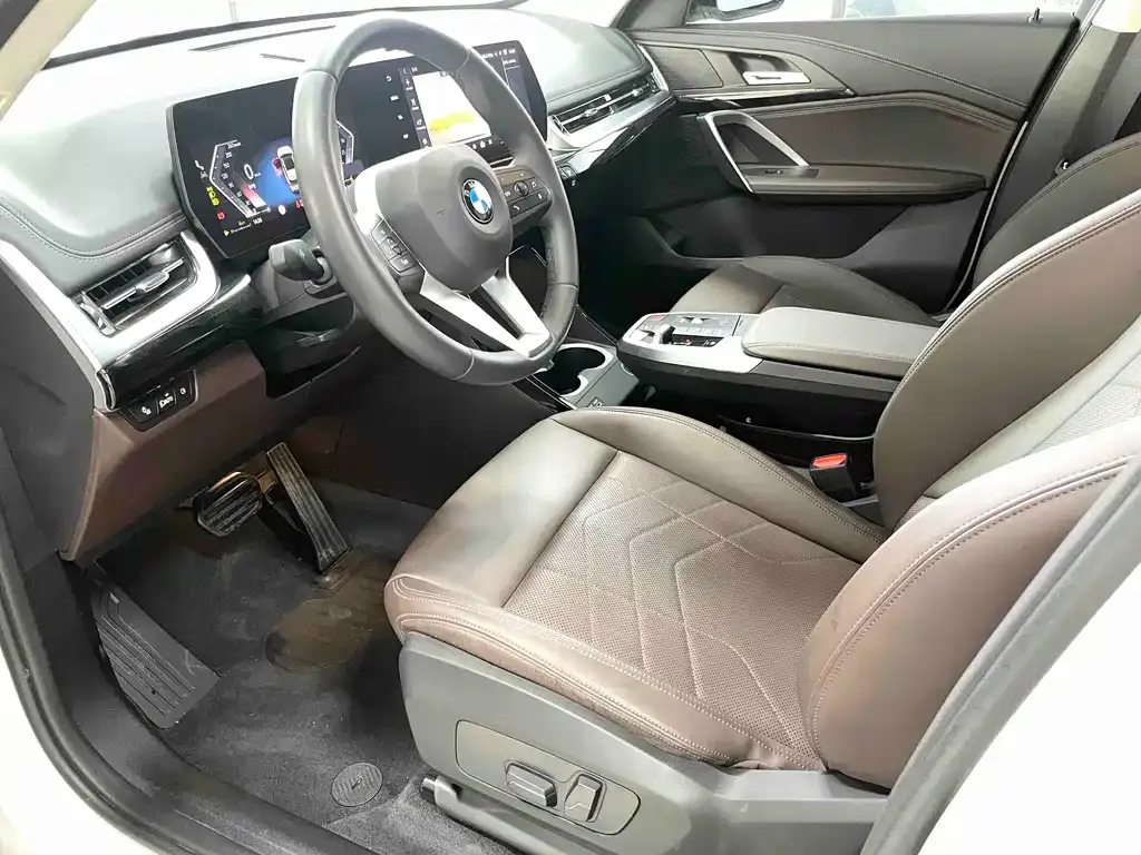 BMW X1 — фото 3