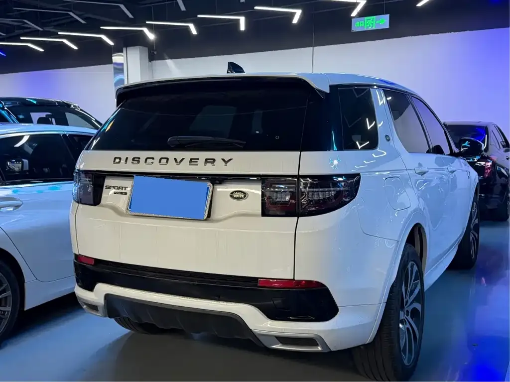Land Rover Discovery Sport — фото 9