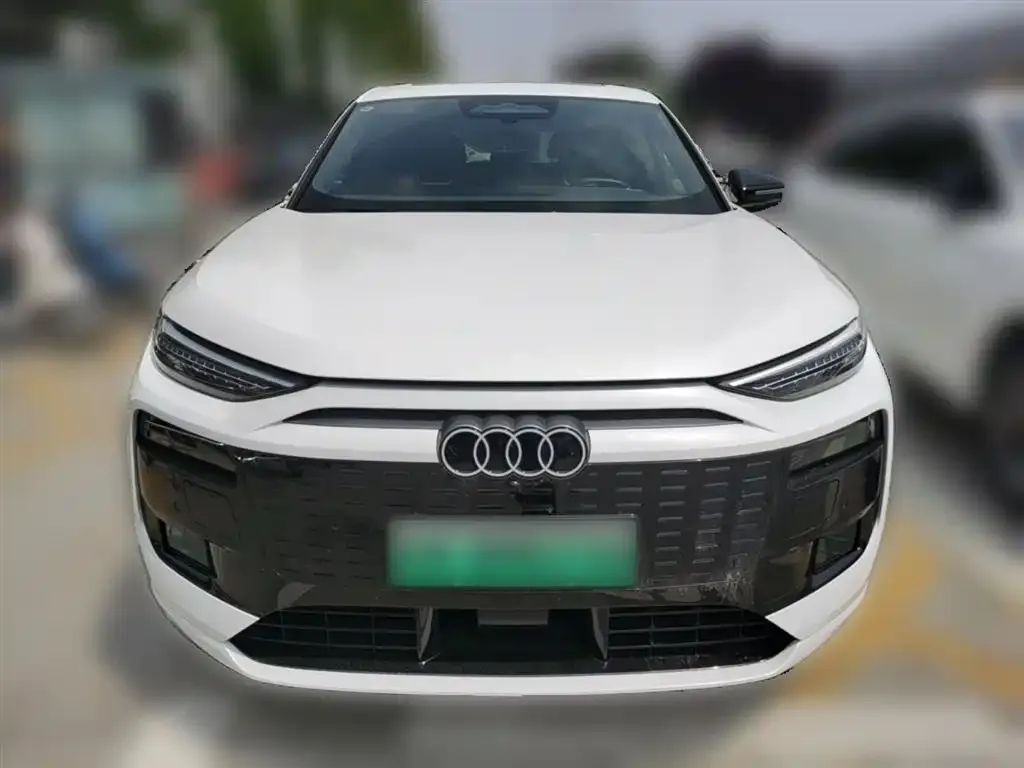 Audi Q6L e-tron — фото 10