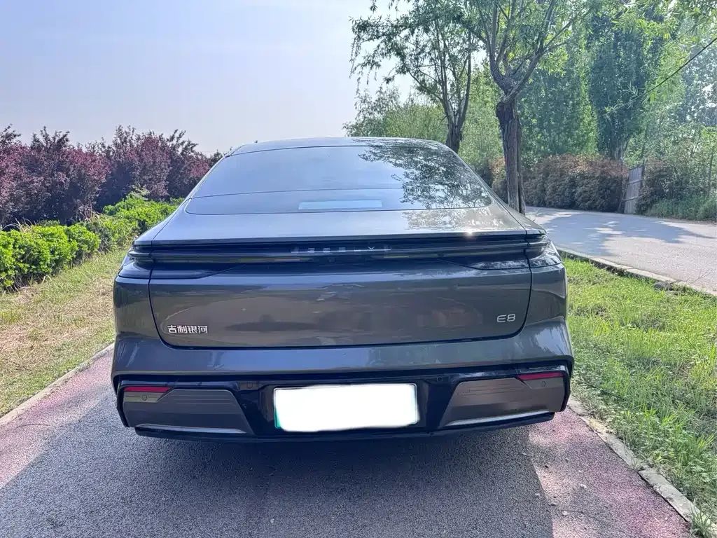 Geely Galaxy E8 2024 из CN, фото 9