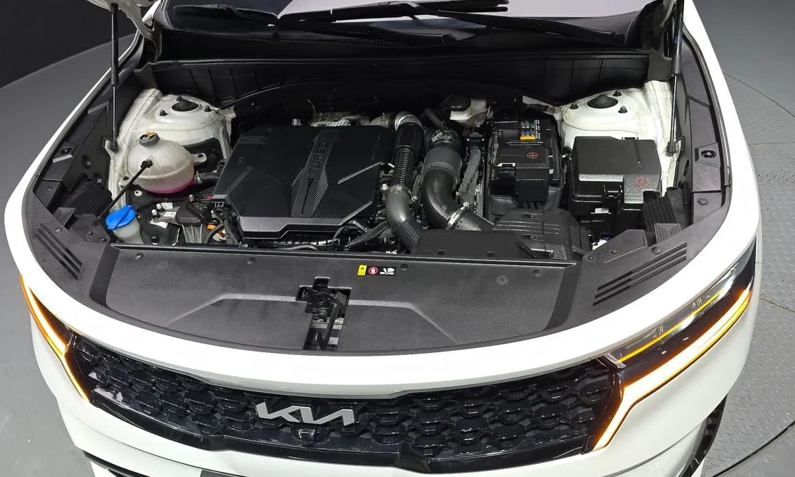Kia Sorento — фото 9