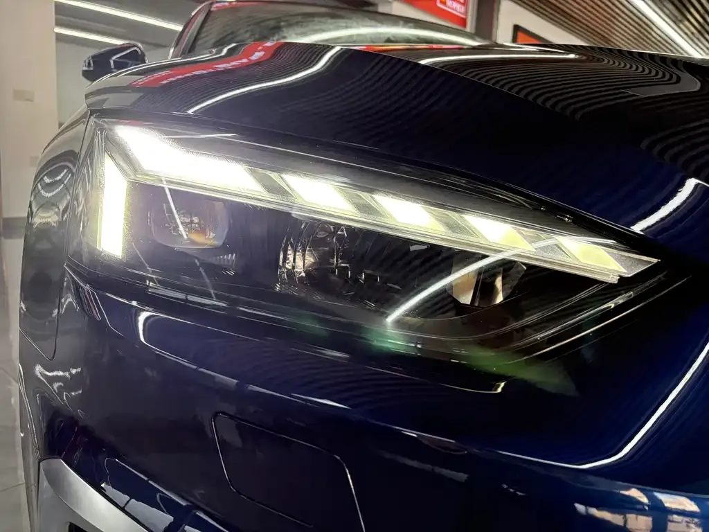 Audi A5 (Import) — фото 2