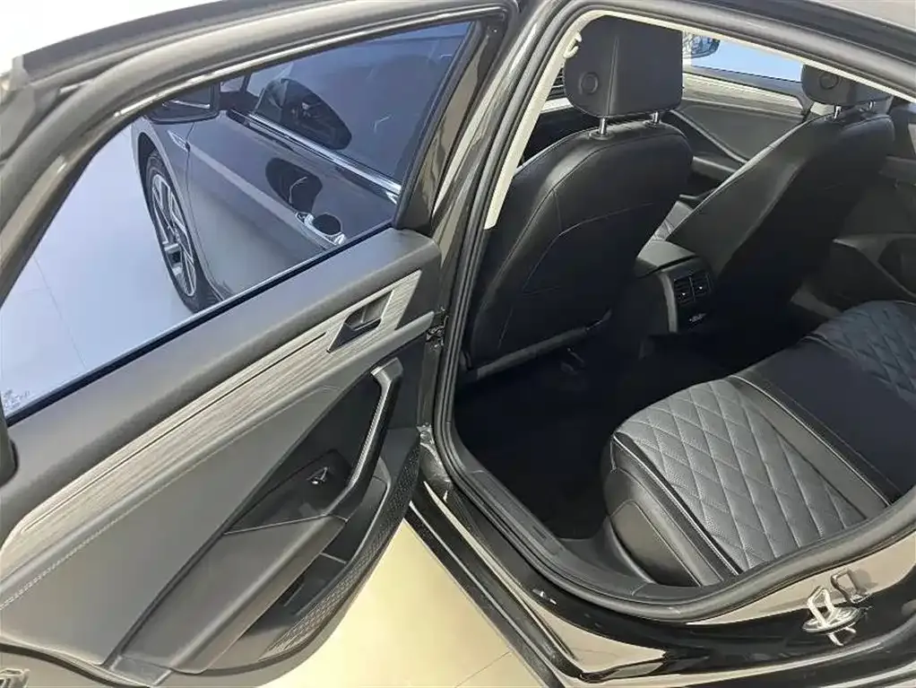 Volkswagen Sagitar 2022 из CN, фото 5