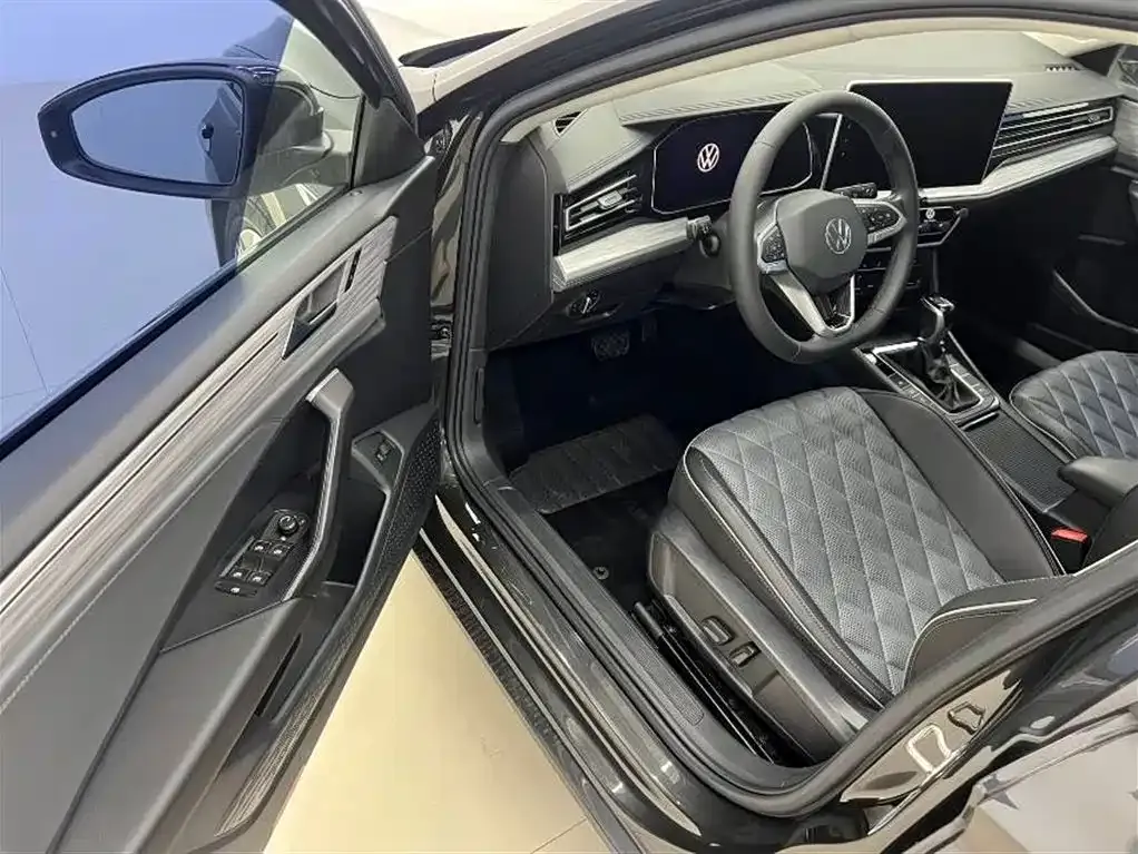 Volkswagen Sagitar 2022 из CN, фото 4