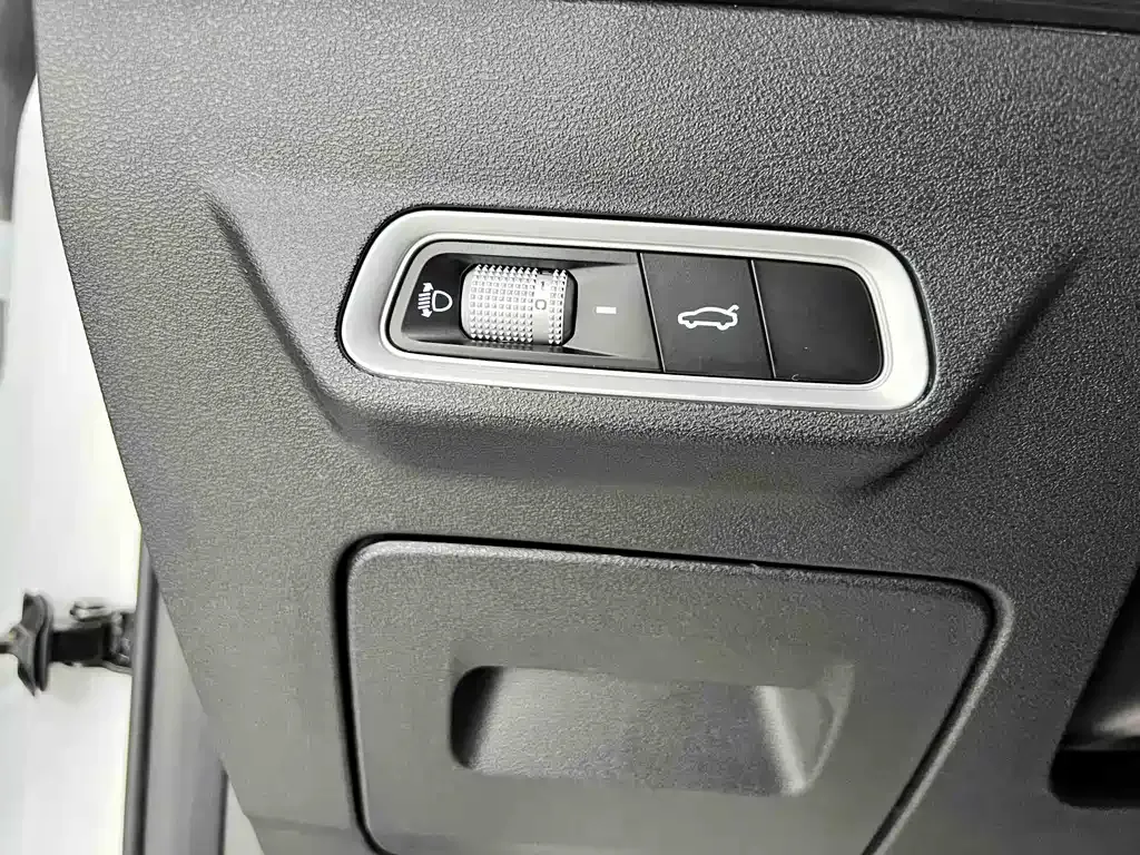 Geely Emgrand S 2022 из CN, фото 7