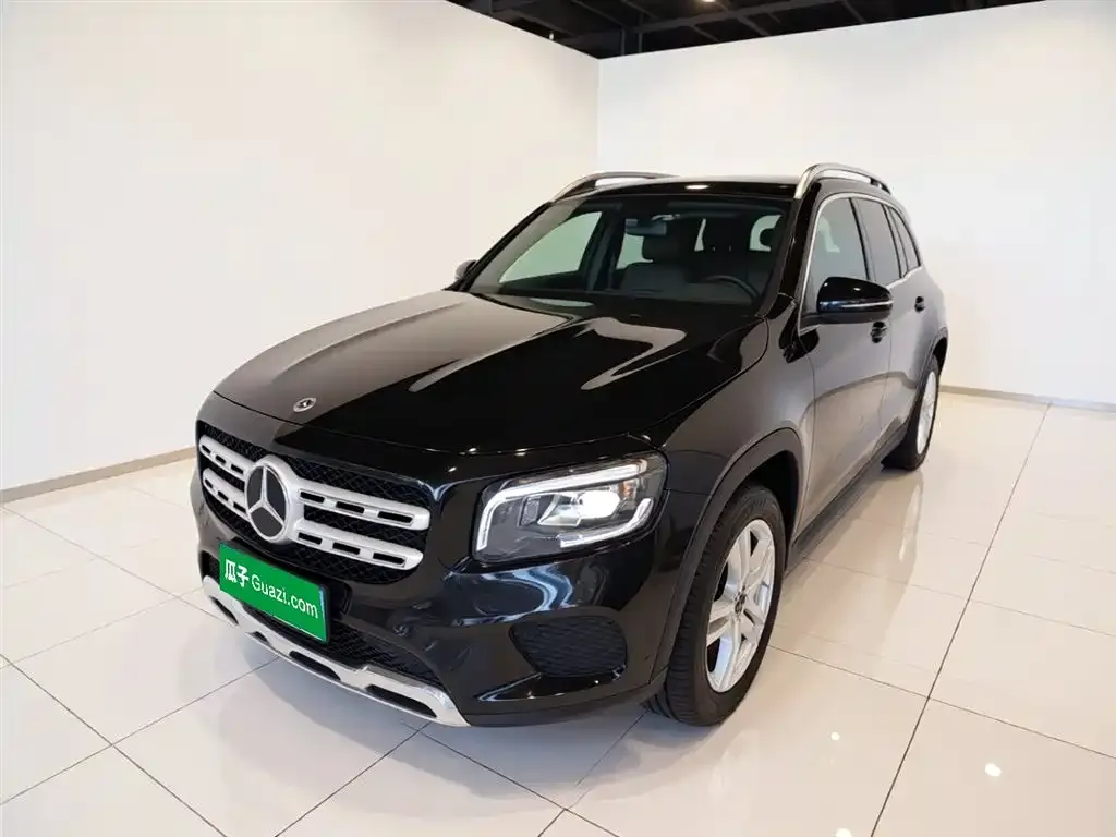 Mercedes-Benz GLB — фото 3