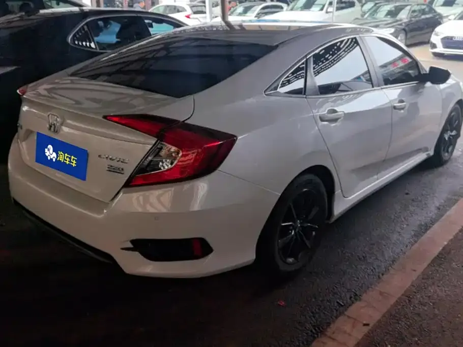Honda Civic — фото 6