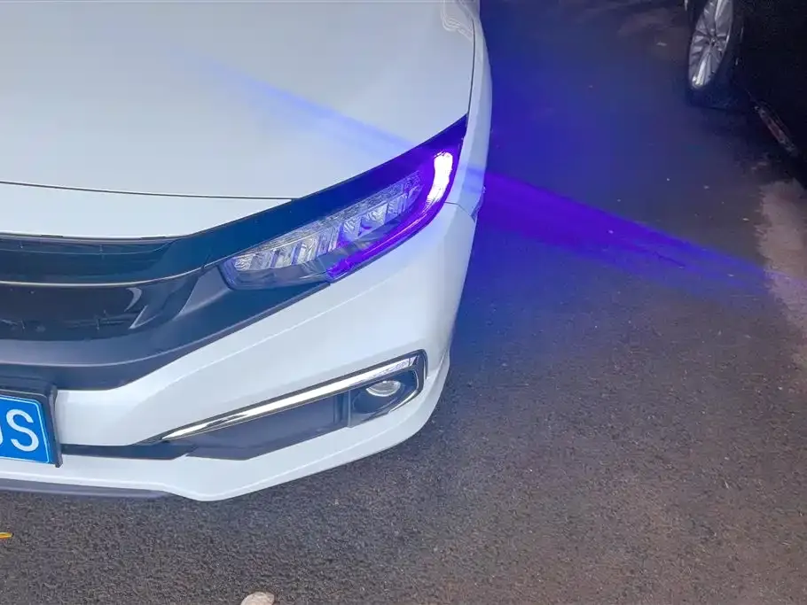 Honda Civic — фото 5