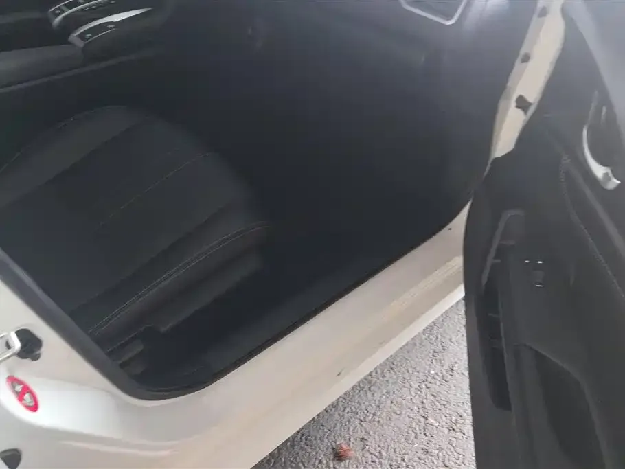 Honda Civic — фото 2