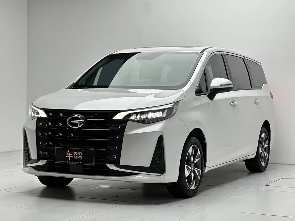 GAC Motor Trumpchi M6 — фото 1