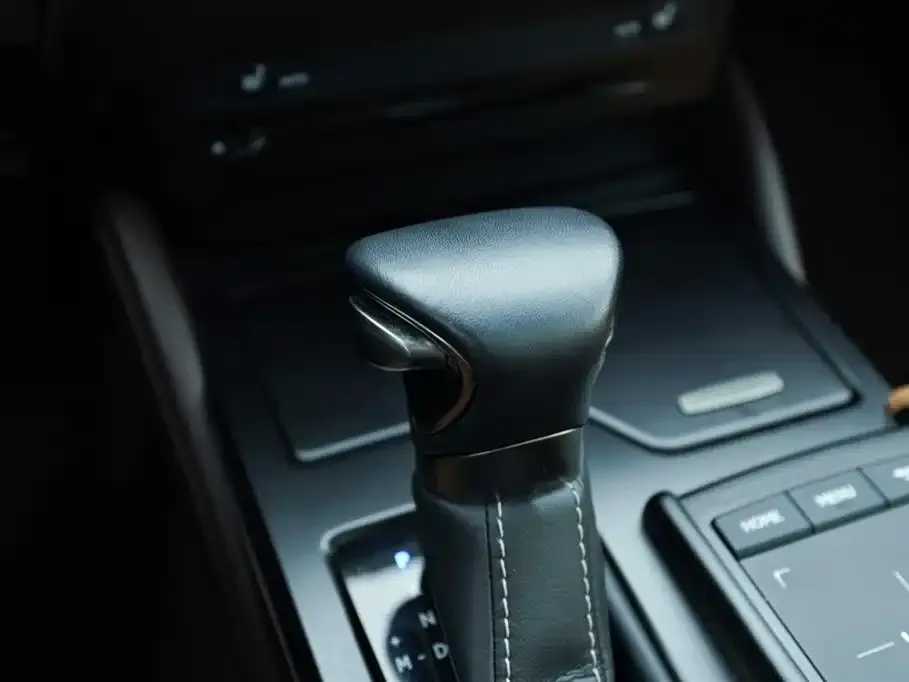 Lexus ES 2021 из CN, фото 8