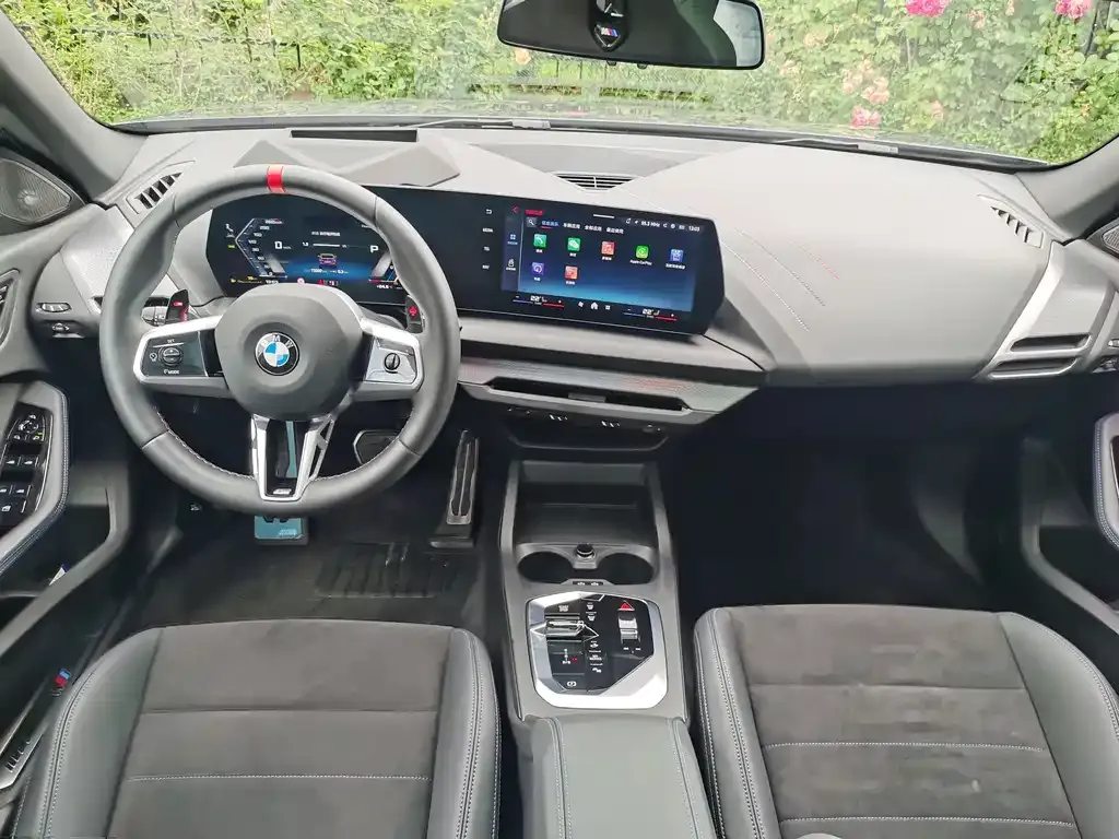 BMW M235L 2025 из CN, фото 2