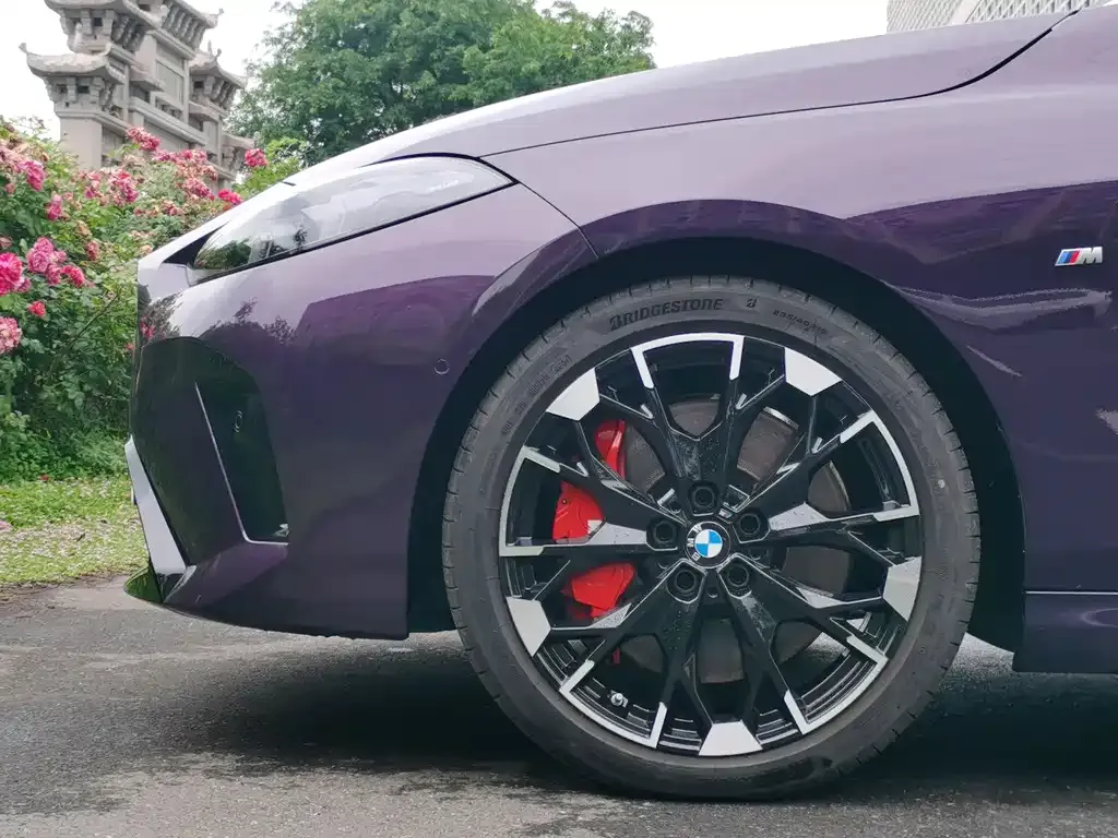 BMW M235L 2025 из CN, фото 6