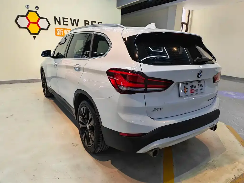 BMW X1 2021 из CN, фото 3