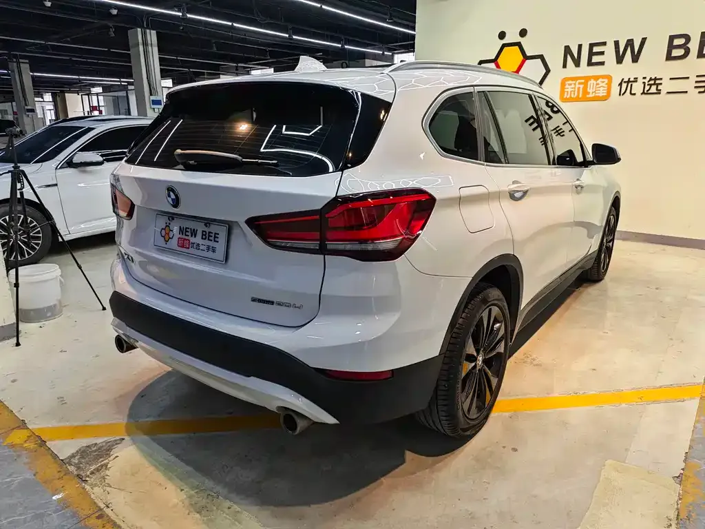BMW X1 2021 из CN, фото 9