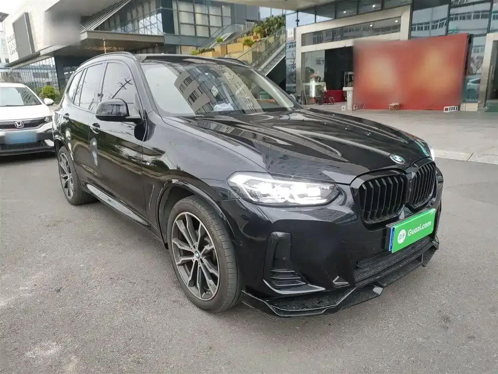 BMW X3 — фото 9