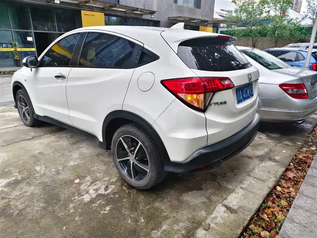 Honda Vezel 2021 из CN, фото 7