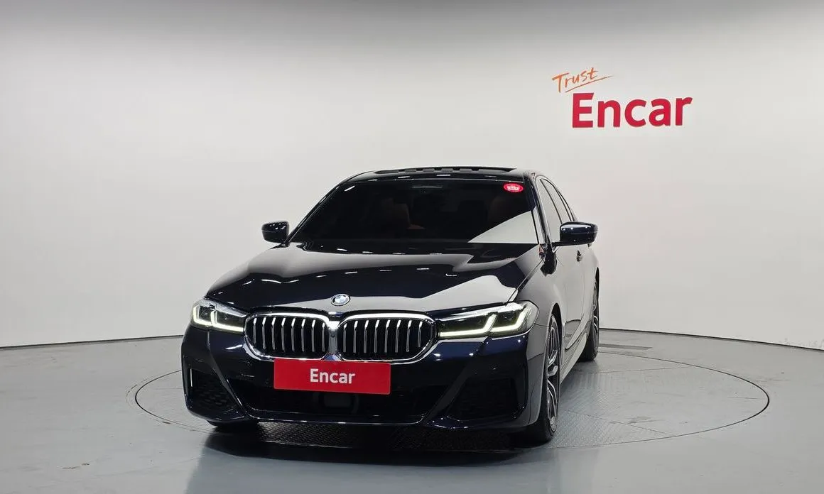 BMW 5-Series 2021 из KR, фото 2