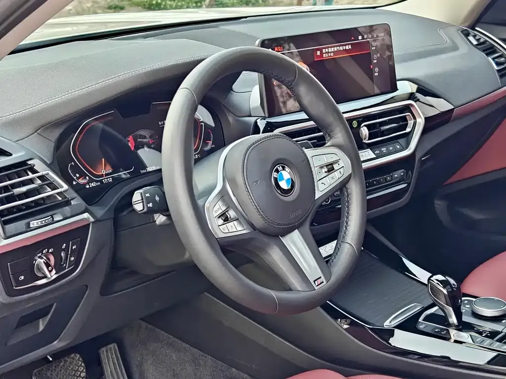 BMW X3 — фото 9