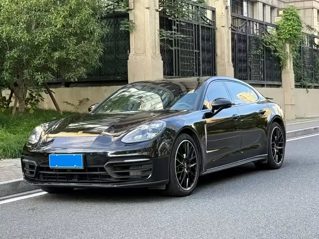 Porsche Panamera — фото 9