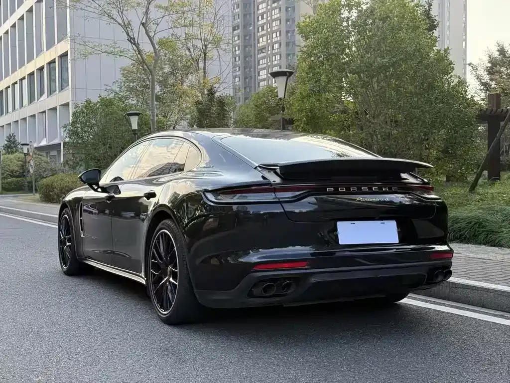 Porsche Panamera — фото 7