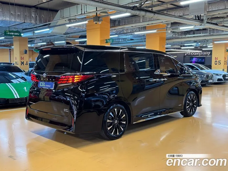 Toyota Alphard 2024 из KR, фото 2