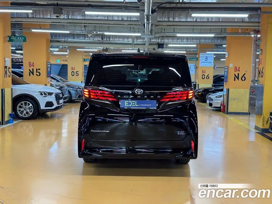 Toyota Alphard 2024 из KR, фото 10