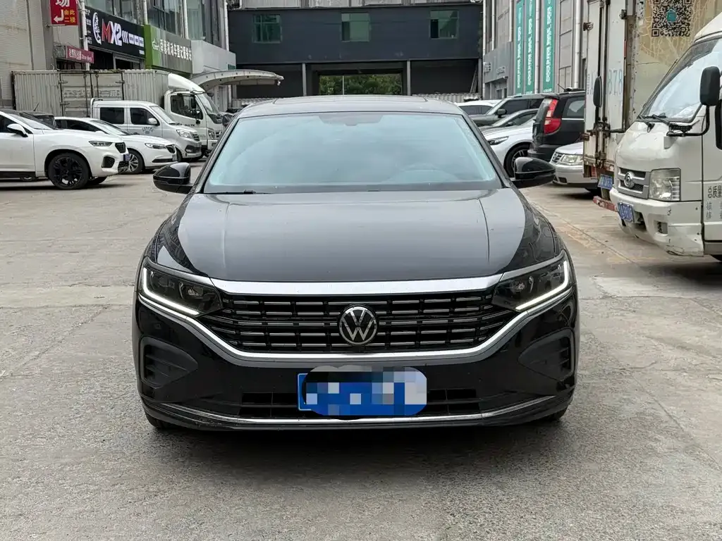 Volkswagen Passat — фото 3